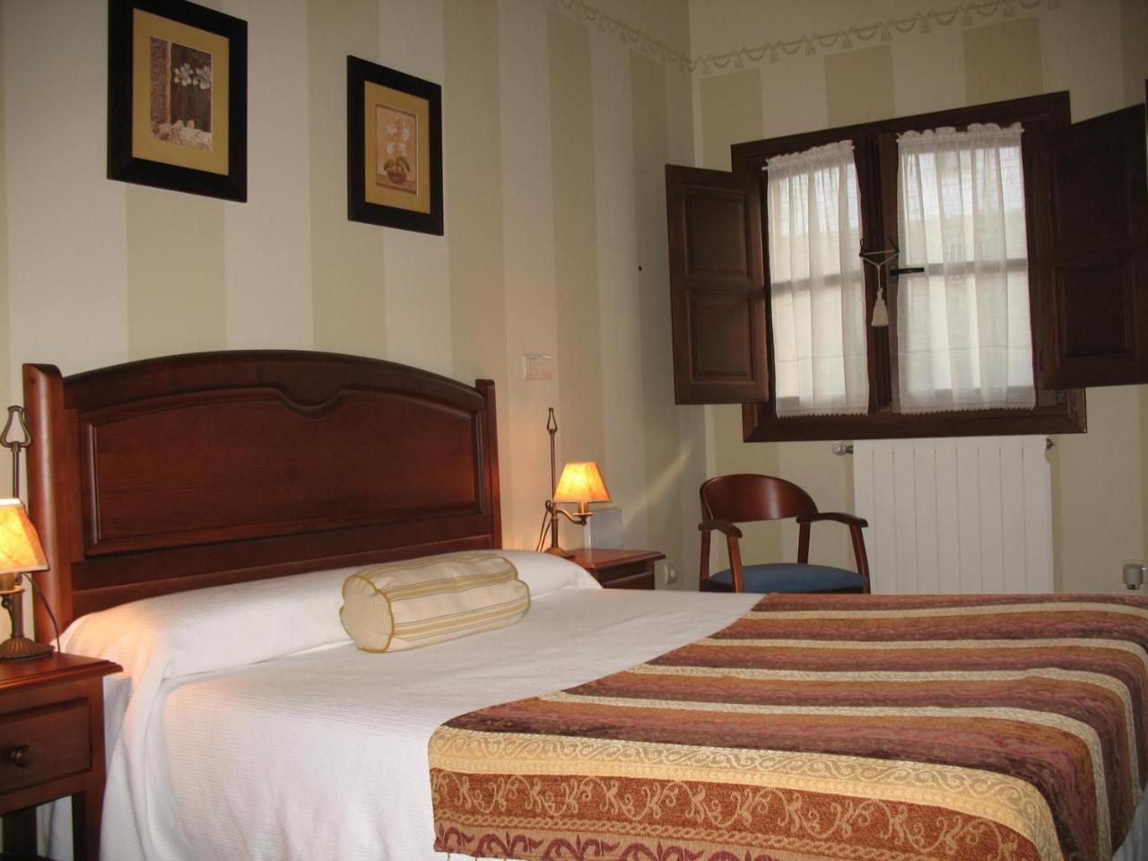 Hotel Rural La Corolla Quintueles 외부 사진
